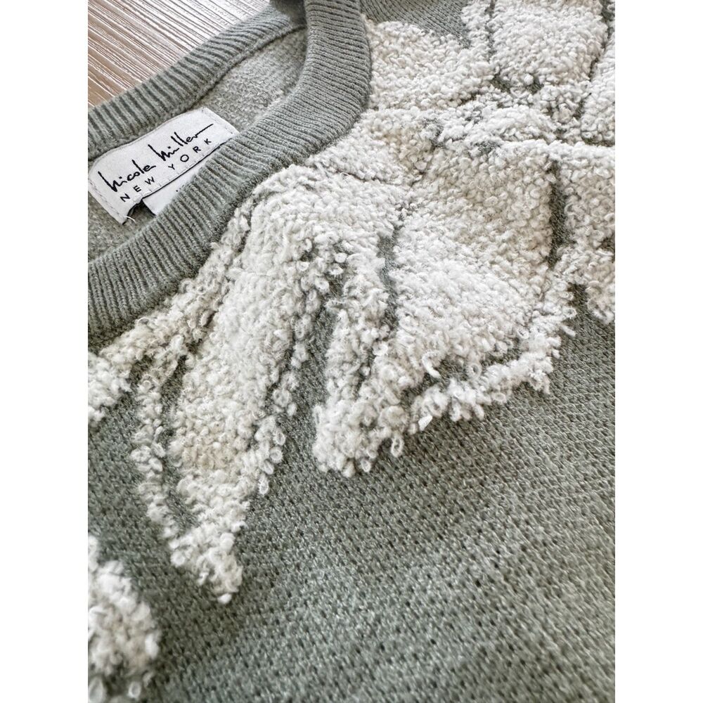 Nicole Miller Sage Cream Floral Sweater Coastal Grandma Embroidered Knit Top S - Picture 5 of 11